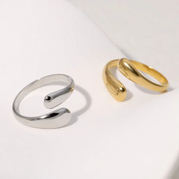 ADONIA GOLD RING