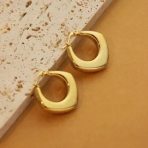 MIA EARRINGS