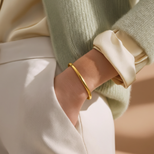 CLASSIC BANGLE