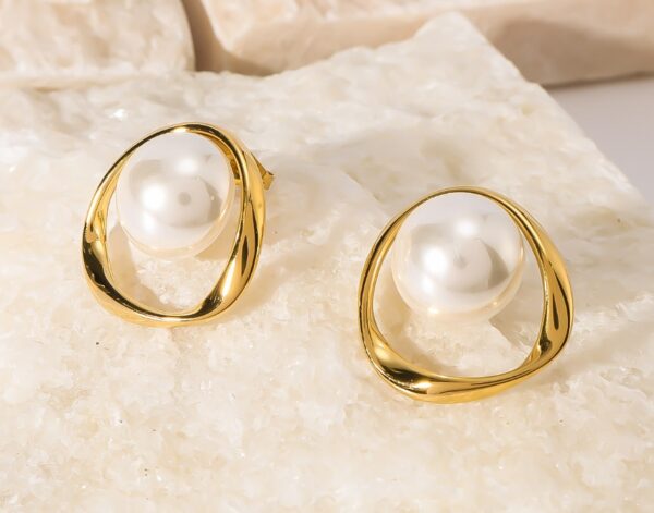 BERYL PEARLS
