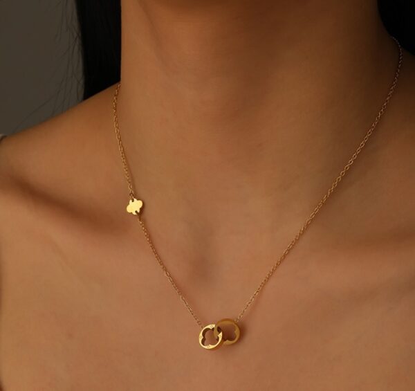 AMOUR